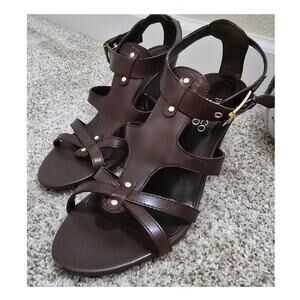 Women's Franco Sarto Leather 4-in Heel Strappy Sandal Sz 7M EUC